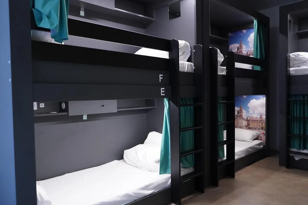 The People - Lille Hostel France