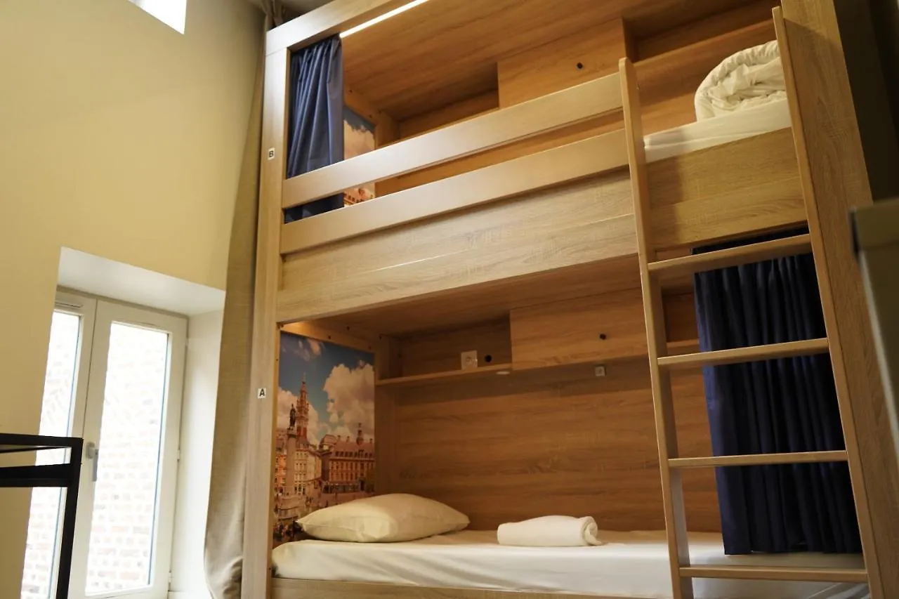 The People - Lille Hostel