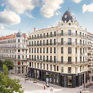 **** Hotel Carlton - Mgallery Collection Francia